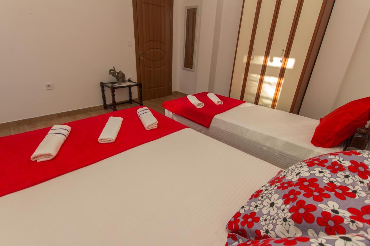 Apartments Petkovic Petrovac Exterior foto